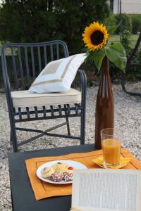 Foto dalla galleria di Alla Corte Del Picchio Room & Breakfast a Castel Guelfo di Bologna