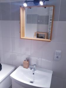 Guest Room RÓWNA的一间浴室