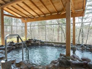 The swimming pool at or close to Itoen Hotel Kusatsu