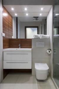 Kúpeľňa v ubytovaní Apartament Moniuszki by Your Freedom