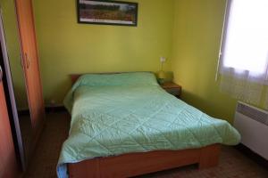 ビスカロッスにある22 RUE DES LIBELLULES -090のグリーンルーム(ベッド1台付)