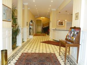Gallery image of Best Western Plus Hôtel D'Angleterre in Bourges