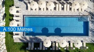 Bazén v ubytování Résidence des Châteaux nebo v jeho okolí