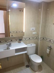 Kúpeľňa v ubytovaní Nerja Burriana Playa