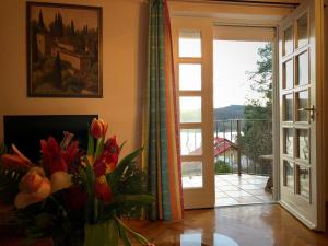 Fotografie z fotogalerie ubytování Napostó Pihenőház - Sunnylake Suites v destinaci Orfü