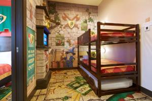 Letto o letti in una camera di Legoland Malaysia Hotel