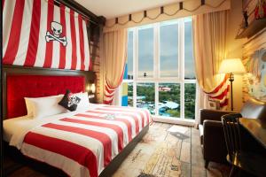 Letto o letti in una camera di Legoland Malaysia Hotel