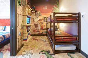 Letto o letti in una camera di Legoland Malaysia Hotel