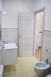 A bathroom at ragusa curtigghiu