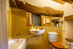 Koupelna v ubytování Hotel Akerreta