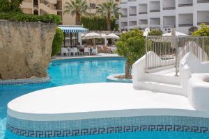 Bazén v ubytovaní Plazamar Serenity Resort alebo v jeho blízkosti