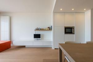 
A kitchen or kitchenette at Apartment Sea View

