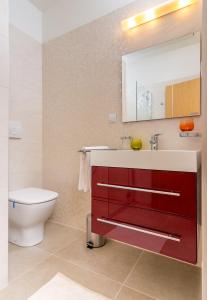 Koupelna v ubytování Casa Nicolae Luxury Suites