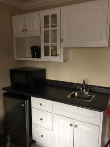 Gallery image of Dolan's Motel in Pictou