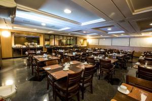 Ресторан / где поесть в Crystal Plaza Hotel