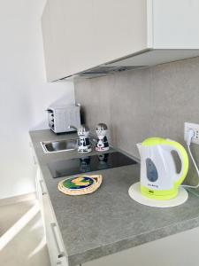 A kitchen or kitchenette at Casa Cesira