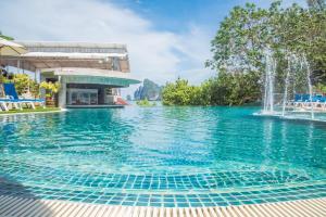 Piscina di PP Charlie Beach Resort o nelle vicinanze