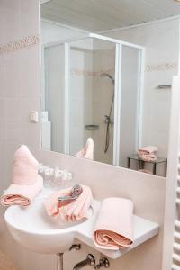 A bathroom at Postwirt