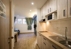 Küche/Küchenzeile in der Unterkunft Studio Apartments 4 You in Split