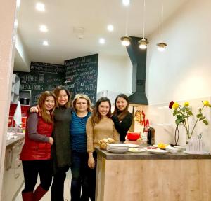 Επισκέπτες που μένουν στο Envoy Hostel & Tours