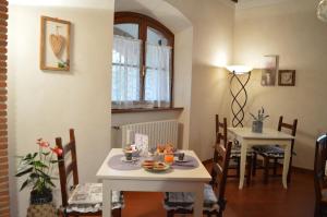 Foto dalla galleria di B&B Borgo del Contadino ad Arezzo