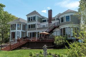 Gallery image of Saltair Inn Waterfront B&B in Bar Harbor