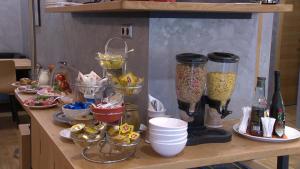 Makanan di atau berdekatan resort