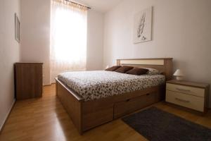 Een bed of bedden in een kamer bij apartment Eva