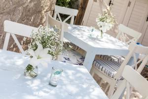 Balkoni atau teres di Alura Hotel