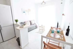 Kuchyňa alebo kuchynka v ubytovaní P&P Apartaments Carrera de Capuchinos