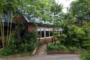 Vrt pred nastanitvijo Ruyi Yuan Homestay