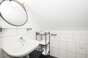 Koupelna v ubytování Villa Cetina - Apartment with a view + 37 fotografií