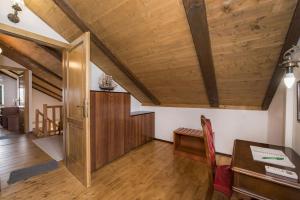 Fotografie z fotogalerie ubytování Villa Cetina - Apartment with a view v destinaci Milaši