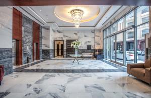 Posezení v ubytování Loumage S Suites and Spa
