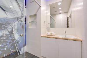 Kúpeľňa v ubytovaní La Rose - Luxury Neptun Park