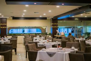 Restaurace v ubytování Wyndham Garden Aguascalientes Hotel & Casino + 37 fotografií