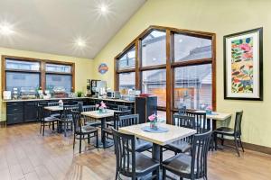 Restaurace v ubytování Baymont by Wyndham Provo River