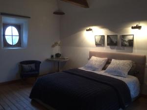 Postel nebo postele na pokoji v ubytování B&B - Entre terre et mer