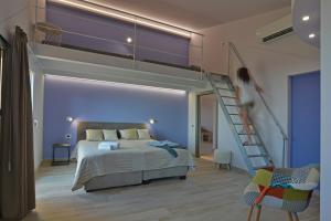 A bed or beds in a room at Villa Provenza