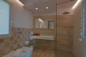 A bathroom at Villa Provenza