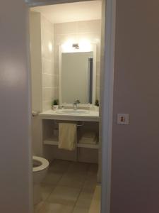 Gallery image of Hotel des Voyageurs in Payzac