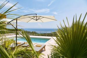 Πισίνα στο ή κοντά στο Villa Silvija