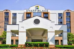 una representación del nuevo hotel hyatt place en Hyatt Place Orlando Airport en Orlando