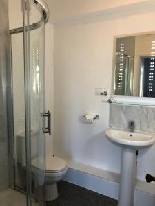 A bathroom at Pickmere Country House