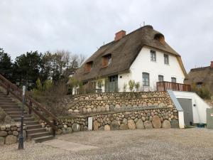 Gallery image of Rantum Dorf - Ferienappartments im Reetdachhaus 1& 2 in Rantum