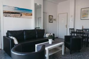 Posedenie v ubytovaní Marqués de Guadiaro 1 Apartamentos