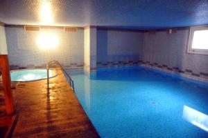 Bazén v ubytování Hotel Nazionale nebo v jeho okolí + 23 fotografií