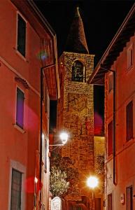 Fotografie z fotogalerie ubytování La Rotonda apartments by Gardadomusmea v destinaci Tremosine Sul Garda