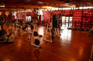 Fitness centrum a/nebo fitness zařízení v ubytování El Pueblo Tamlelt
