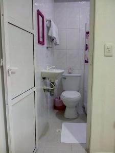 Koupelna v ubytování Hostal Casa de Barajas